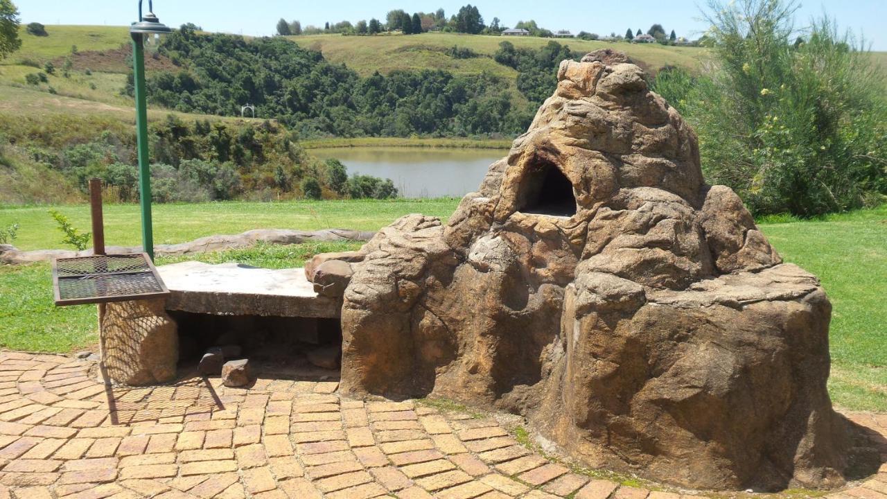 Wits End Mountain Resort Champagne Valley Exterior foto